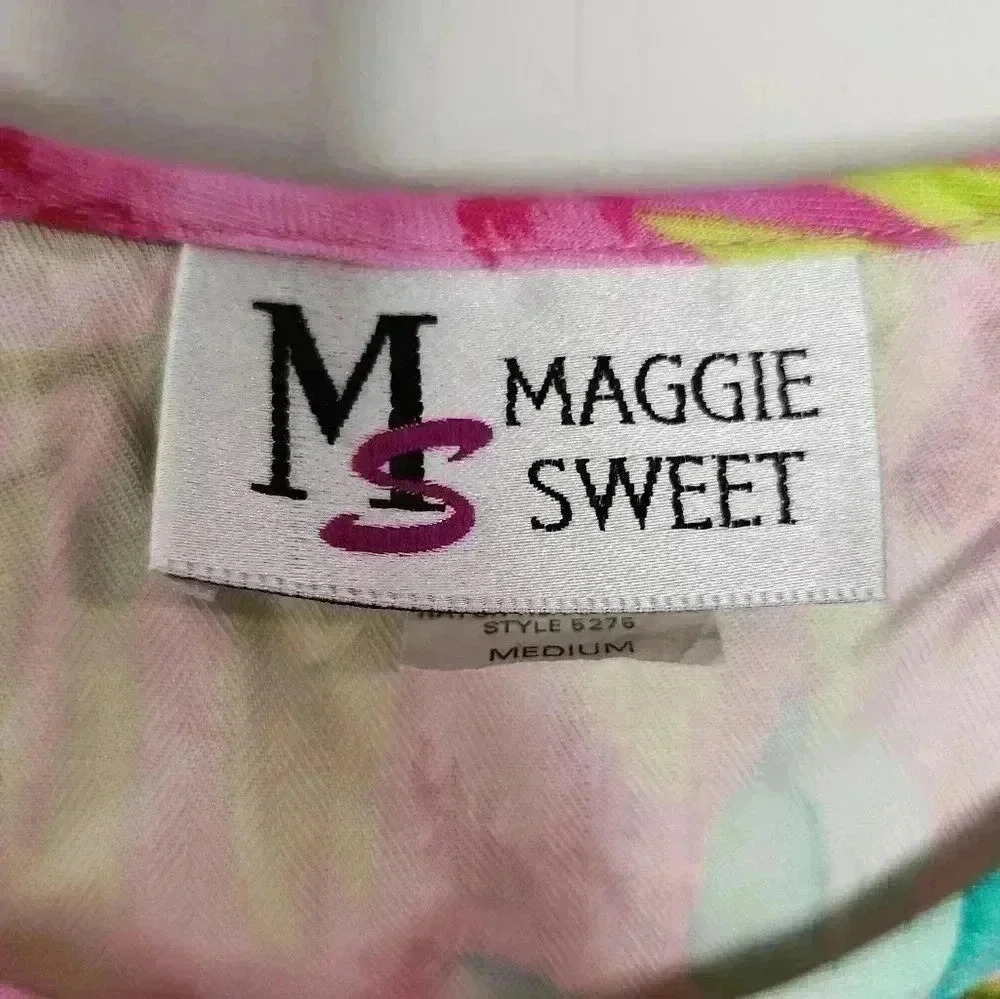 Maggie Sweet Maxi Dress Women Sz Medium Tropical Pink Print Travel Cruise - Picture 3 of 5